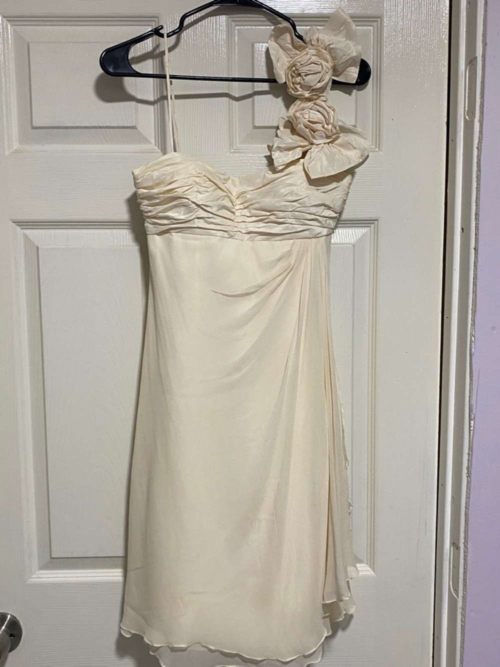 Teri Jon Ivory One-Shoulder Chiffon Dress with Floral Accent